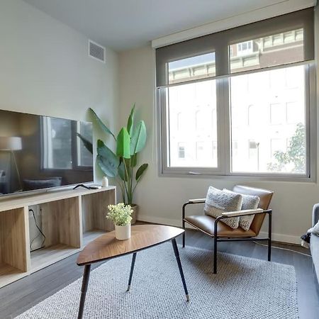 Gorgeous 1 Bedroom At Clarendon With Gym And Rooftop アーリントン エクステリア 写真