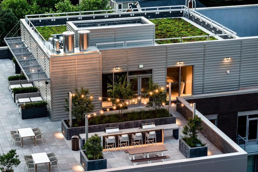 Gorgeous 1 Bedroom At Clarendon With Gym And Rooftop アーリントン エクステリア 写真