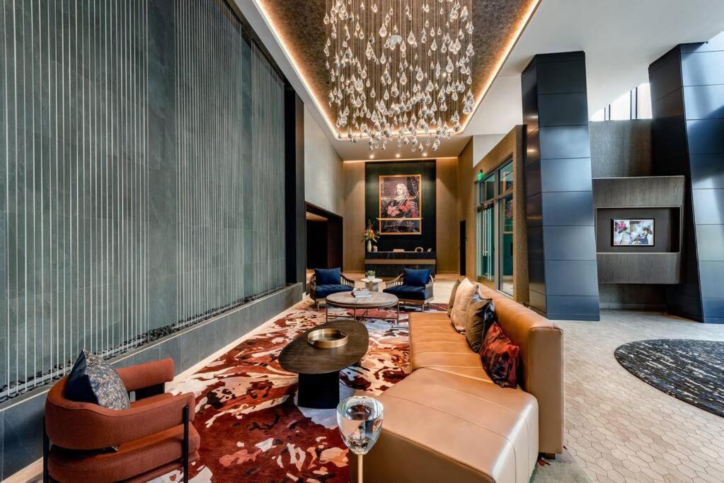 Gorgeous 1 Bedroom At Clarendon With Gym And Rooftop アーリントン エクステリア 写真