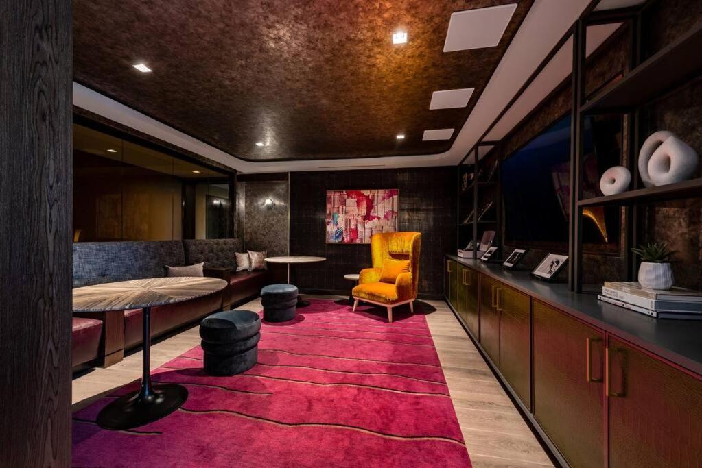 Gorgeous 1 Bedroom At Clarendon With Gym And Rooftop アーリントン エクステリア 写真